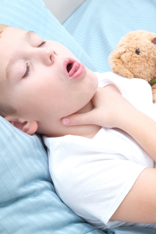 Λαρυγγίτιδα στα παιδιά: Αιτίες, συμπτώματα και θεραπεία