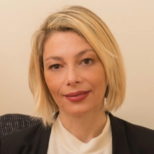 Κοκκίνη Εβελίνα