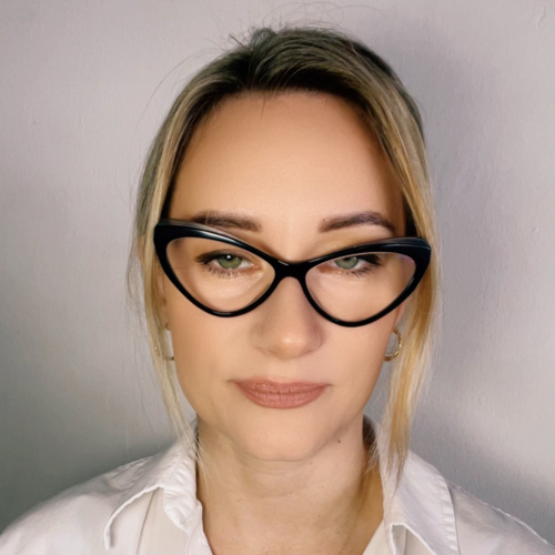 Zsidek Szabina Σύμβουλος Ψυχικής Υγείας, Ψυχοθεραπεύτρια