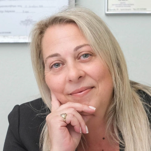 Αγγλοπούλου Έφη