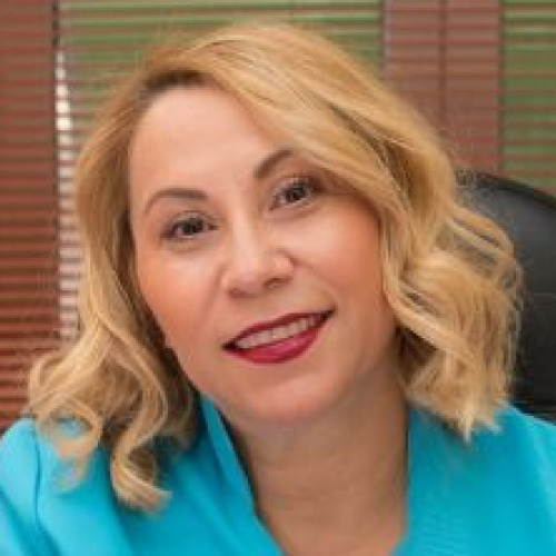 Τάτο Αλβίνα Οδοντίατρος, Χειρουργός Οδοντίατρος