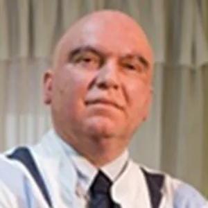Περράκης Εμμανουήλ - Ορθοδοντικός στο instadoctor.gr