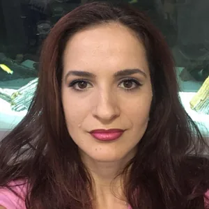 Τσακίρη Αναστασία - Οδοντίατρος